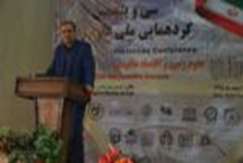 در برنامه پنج ساله پنجم توسعه به سختی از موانع عبور کردیم