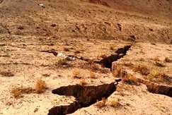 زنگ خطر بحران فرونشست در گلستان هم به صدا درآمد؛ دشت‌های گلستان در آستانه نابودی/ ضرورت ایمن سازی سریع برای بیش از ۶۰۰ روستای استان